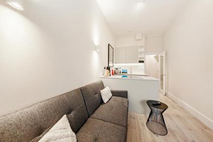 Modern Apartments in Paddington Central London FREE WIFI by City Stay Aparts London - image 7