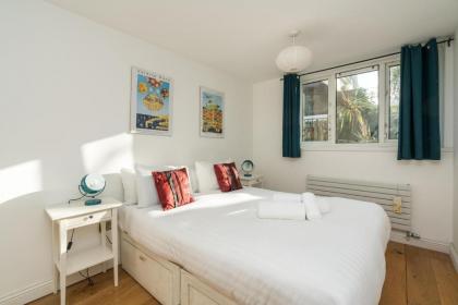 Super 1BD Garden Flat Islington London - image 14