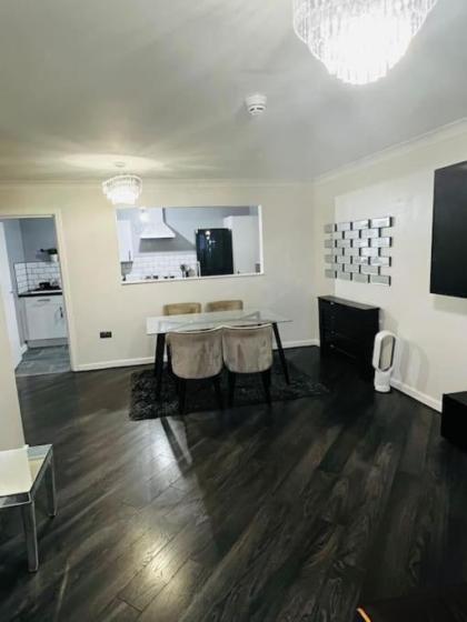 Wharf Road N1 7EW - image 25