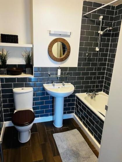 Wharf Road N1 7EW - image 29