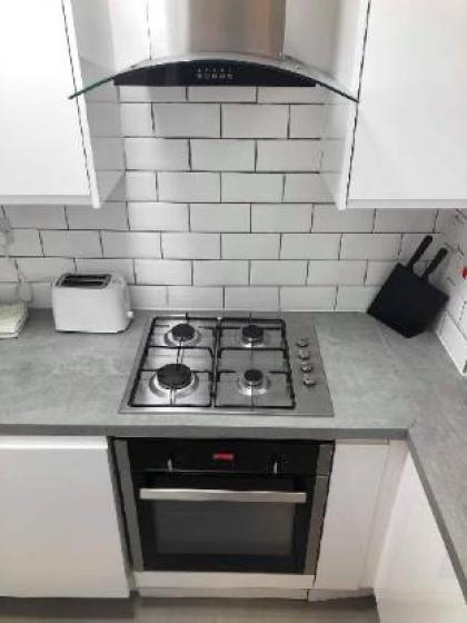 Shoreditch London  Modern Two-Bedroom Serviced - image 12