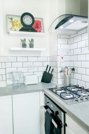Shoreditch London  Modern Two-Bedroom Serviced - image 7