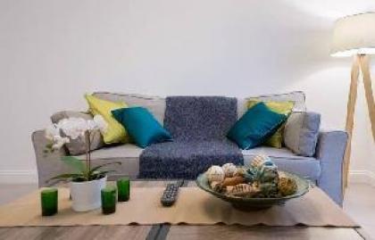 Shoreditch London - Stylish Two-Bedroom Apartment