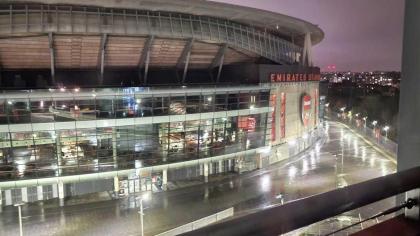 Luxury Gem By Emirates Stadium - Ultimate Fan Experience - image 17