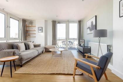 The Bow Flats - image 7