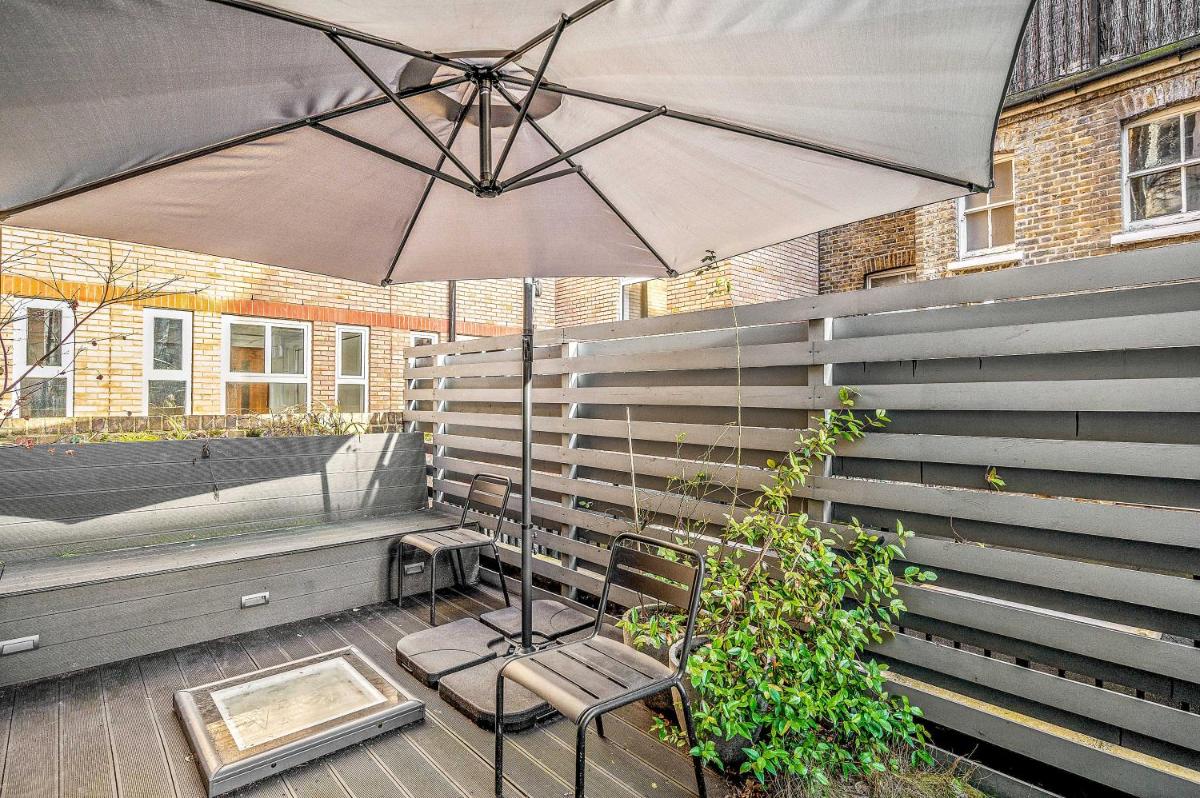 Period 3-Bed Maisonette next to the City of London - image 5