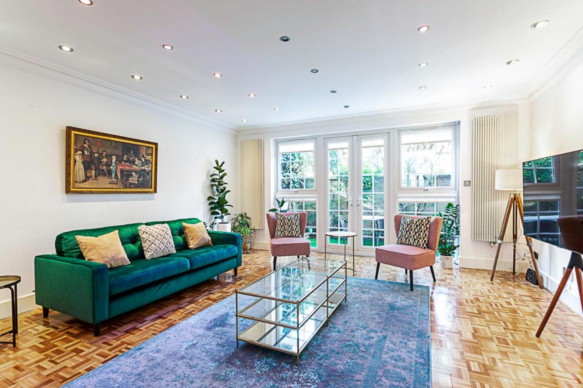 Little Venice House - main image