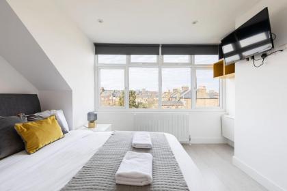 Anson Hotel Modern And Spacious Loft Suite