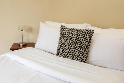 Large & Central 2BD Flat - Kensington - image 21