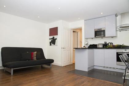 Holiday Lets London - C - image 21