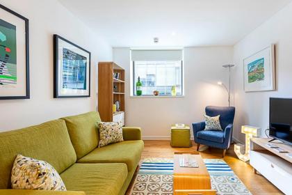 Perfect Paddington Pad - image 14