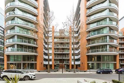 Perfect Paddington Pad - image 23