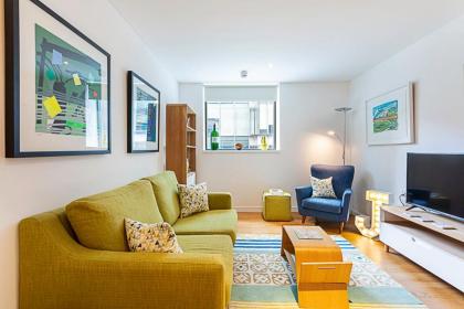 Perfect Paddington Pad - image 6