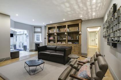 The Hanover Suite