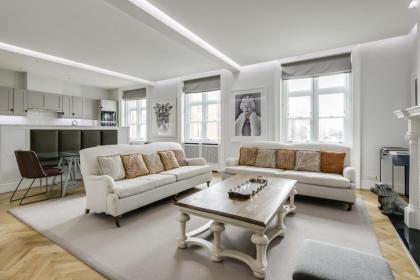 The Connaught Suite