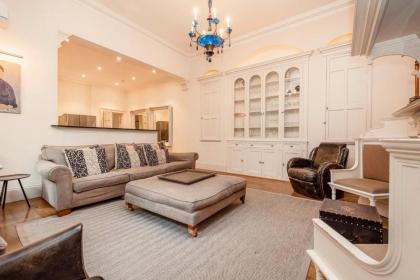 The Mayfair Rectory - image 21