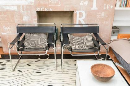 Chic Top Floor Apartment in the heart of Notting Hill Ladbroke Grove - image 19