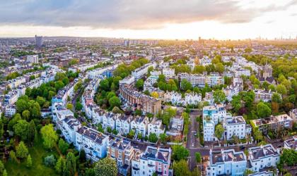 Chic Top Floor Apartment in the heart of Notting Hill Ladbroke Grove - image 5