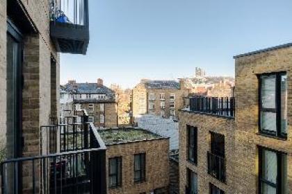 Two BR apt with view in the heart of King's Cross - image 15