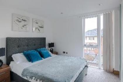 Two BR apt with view in the heart of King's Cross - image 7