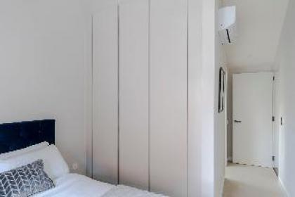 Two Bed House by Regent¿s Park - image 10