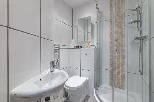 Central London's ultimate scape - 2 bed / 2 bath - image 4