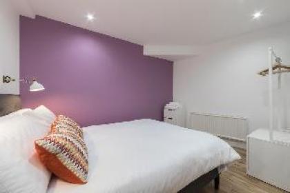 Central London's ultimate scape - 2 bed / 2 bath - image 6