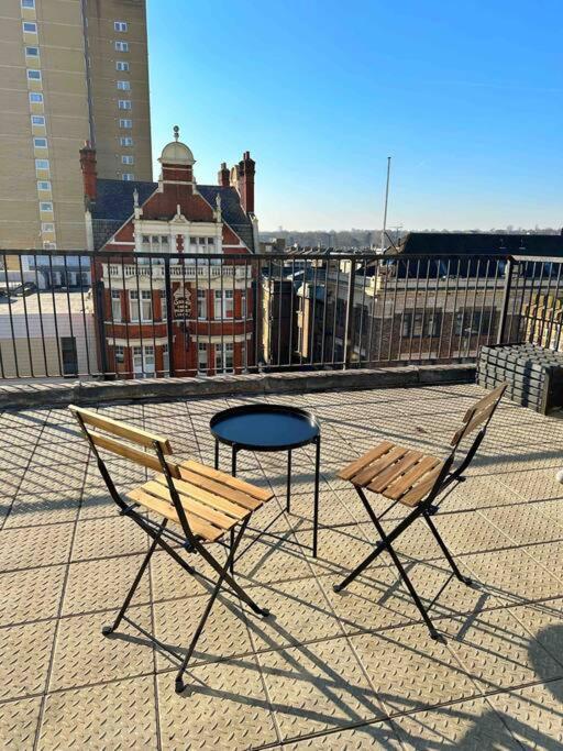 Central London Apartment - Yvonné - image 6