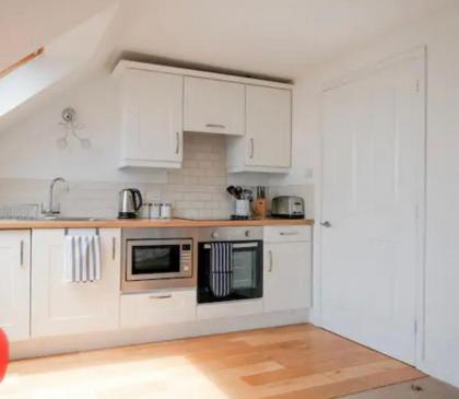 Y2 guest house - image 11
