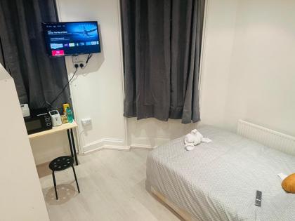 Y2 guest house - image 12