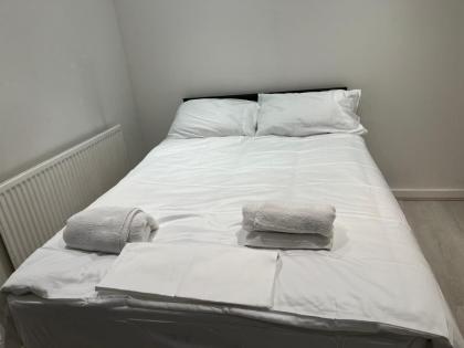 Y2 guest house - image 19