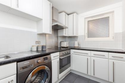 The Hackney Central Apartment - image 14
