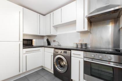 The Hackney Central Apartment - image 3