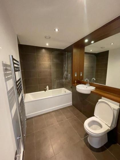 Peaceful 1BD Flat with Balcony - Bethnal Green - image 10