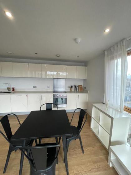 Peaceful 1BD Flat with Balcony - Bethnal Green - image 5