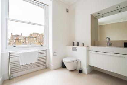 Spacious and Comfy 4 Bedroom House near Oxford Street and marble Arch - image 14