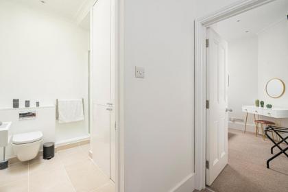 Spacious and Comfy 4 Bedroom House near Oxford Street and marble Arch - image 4