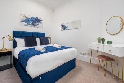 Spacious and Comfy 4 Bedroom House near Oxford Street and marble Arch - image 7