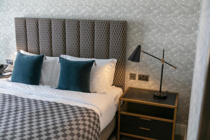 The City of London Club - image 23