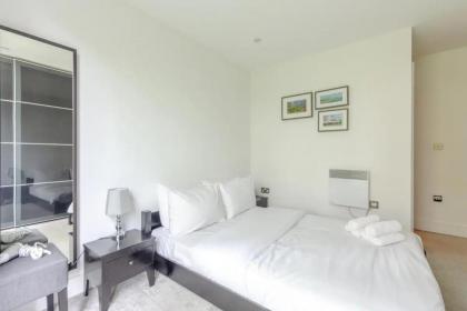 Bright & Cosy 2BD by the Canal! - Limehouse - image 18