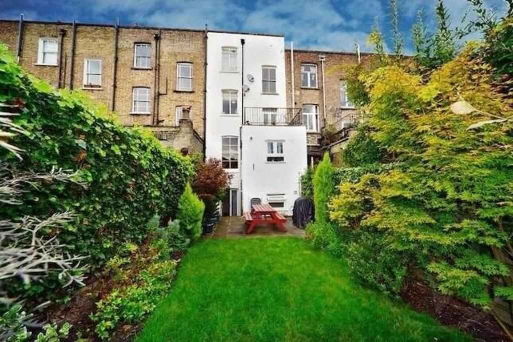 Beautiful Home in Camden with Garden - image 6