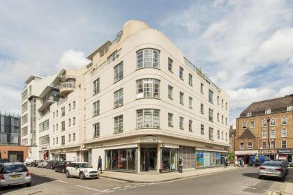 The Spitalfields Collection - image 4