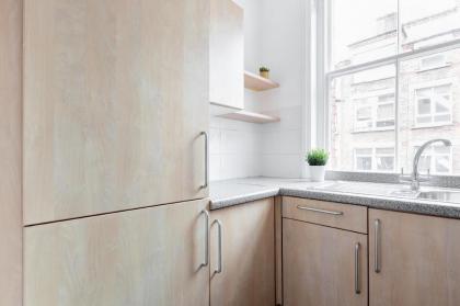 The Spitalfields Collection - image 5