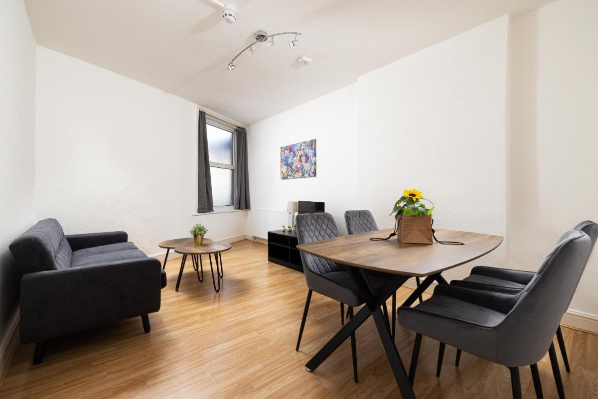Charmstay Shepherds Bush - main image
