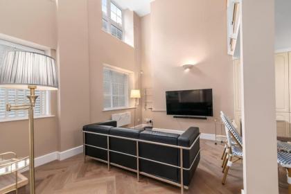 GuestReady - Beige barley near museum