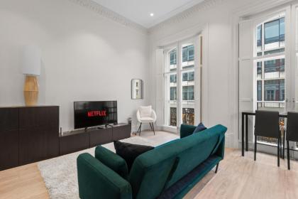 Londwell Central Chic Luxury Stay by Hyde Park - image 8