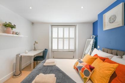 Spacious 2 bedroom Apartment in Camden - image 22