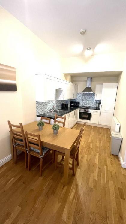 Camden Rooms - image 12