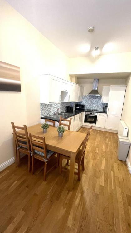 Camden Rooms - image 16