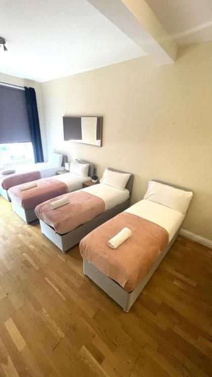 Camden Rooms - image 22